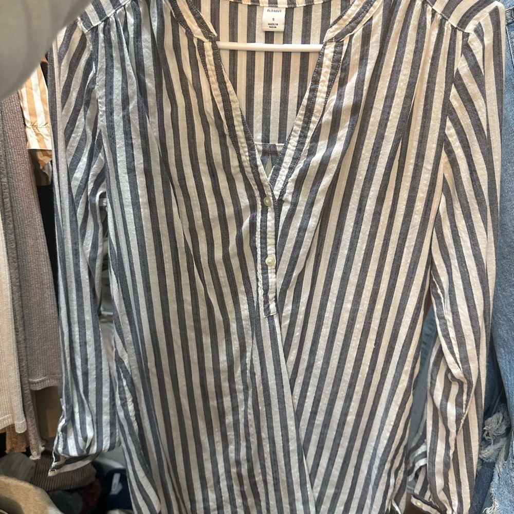 Old Navy Gray and White Striped Blouse